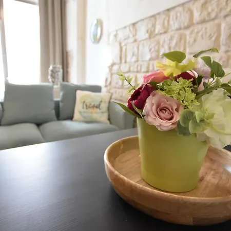 Sicilia Bedda House לינה וארוחת בוקר שיקלי